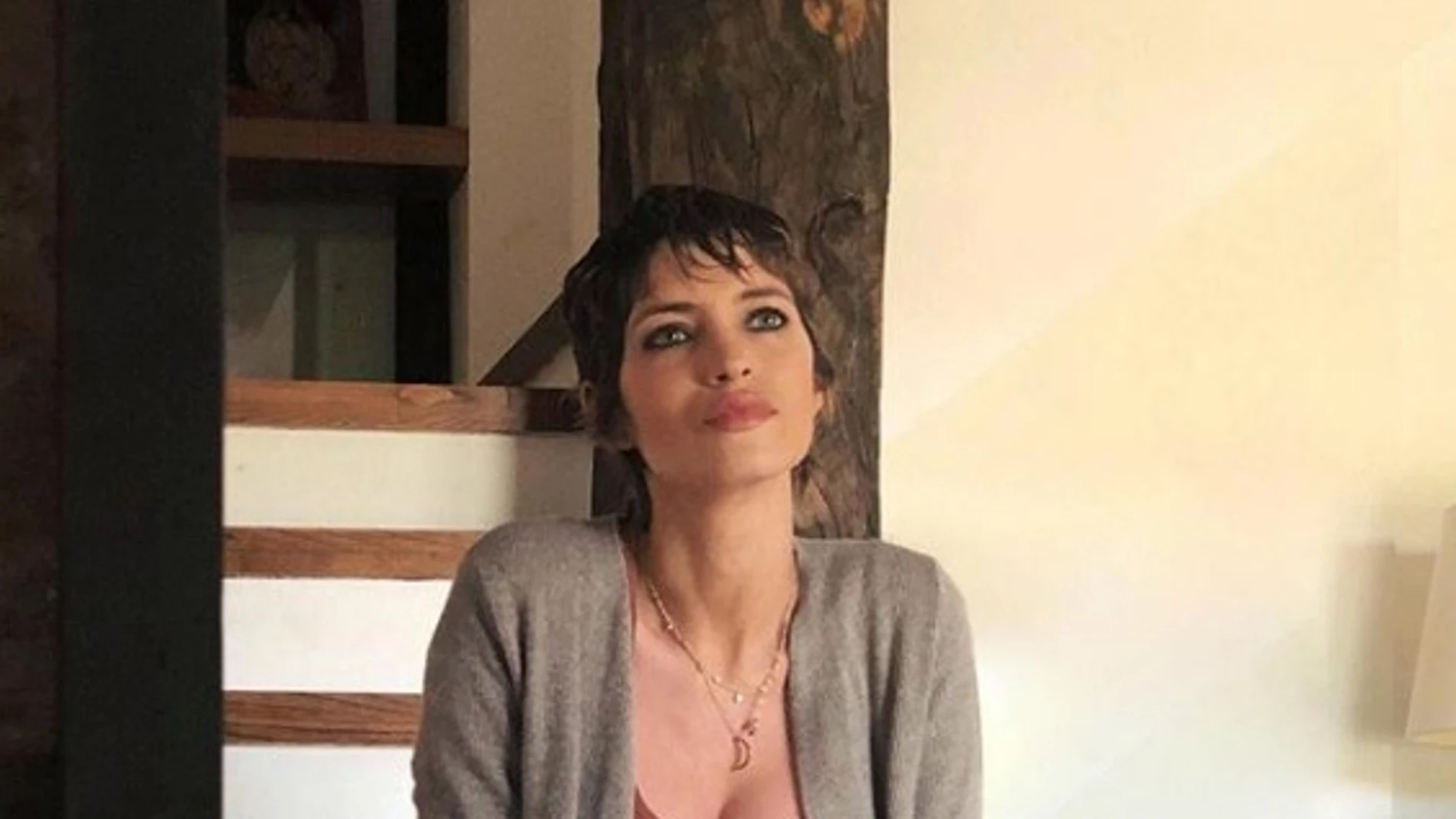 Sara Carbonero se muestra con el pelo corto tras un año de lucha contra el cáncer Sara Carbonero se muestra con el pelo corto tras un año de lucha contra el cáncer