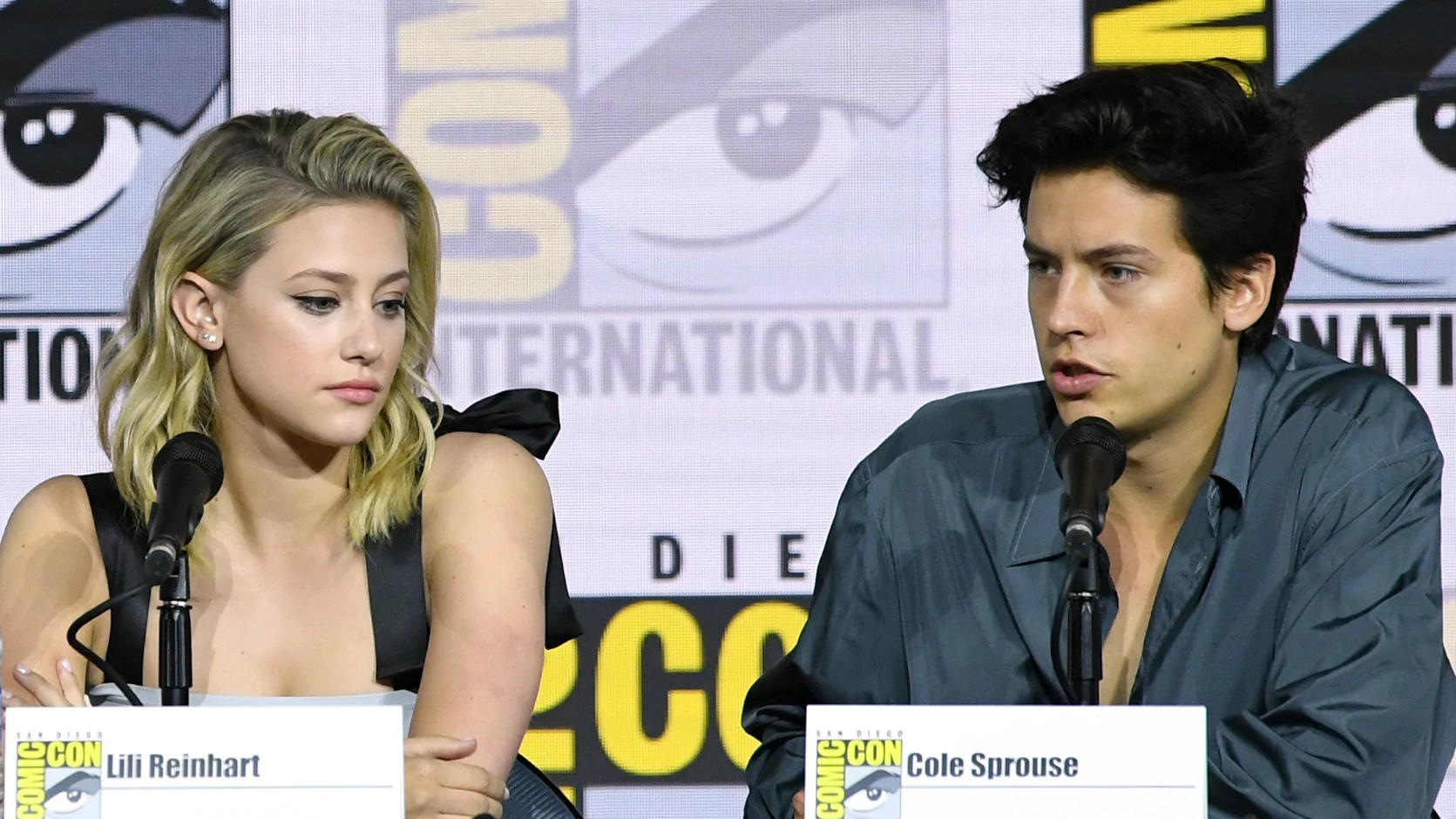 Lili Reinhart y Cole Sprouse Lili Reinhart y Cole Sprouse