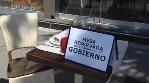 Mesa reservada para el gobierno Hostelería
