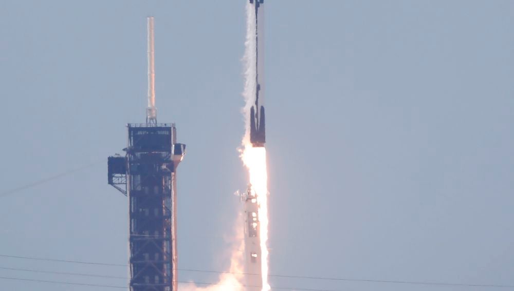 Así ha sido el lanzamiento de la misión de SpaceX y la NASA rumbo a la Estación Espacial Internacional