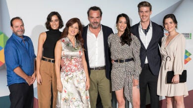 El antes y después: El cambio que han sufrido los actores para interpretar a sus personajes en la temporada final de 'El secreto de Puente Viejo'