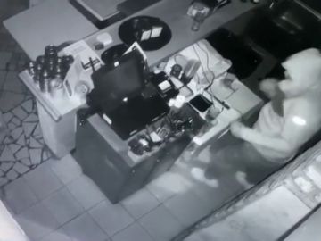 Tres encapuchados roban en un restaurante de Tenerife cerrado por el confinamiento por coronavirus