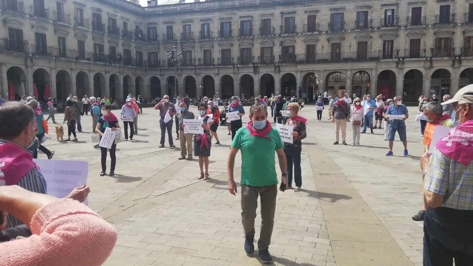 Concentración de los pensionistas en Vitoria Concentración de los pensionistas en Vitoria