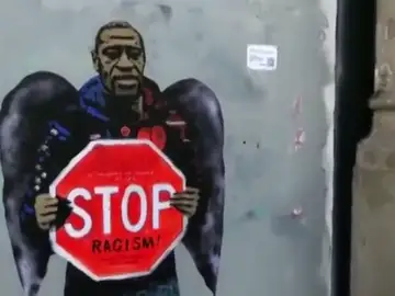 Un grafiti de TVBOY en Barcelona contra el racismo y en homenaje a George Floyd Un grafiti de TVBOY en Barcelona contra el racismo y en homenaje a George Floyd