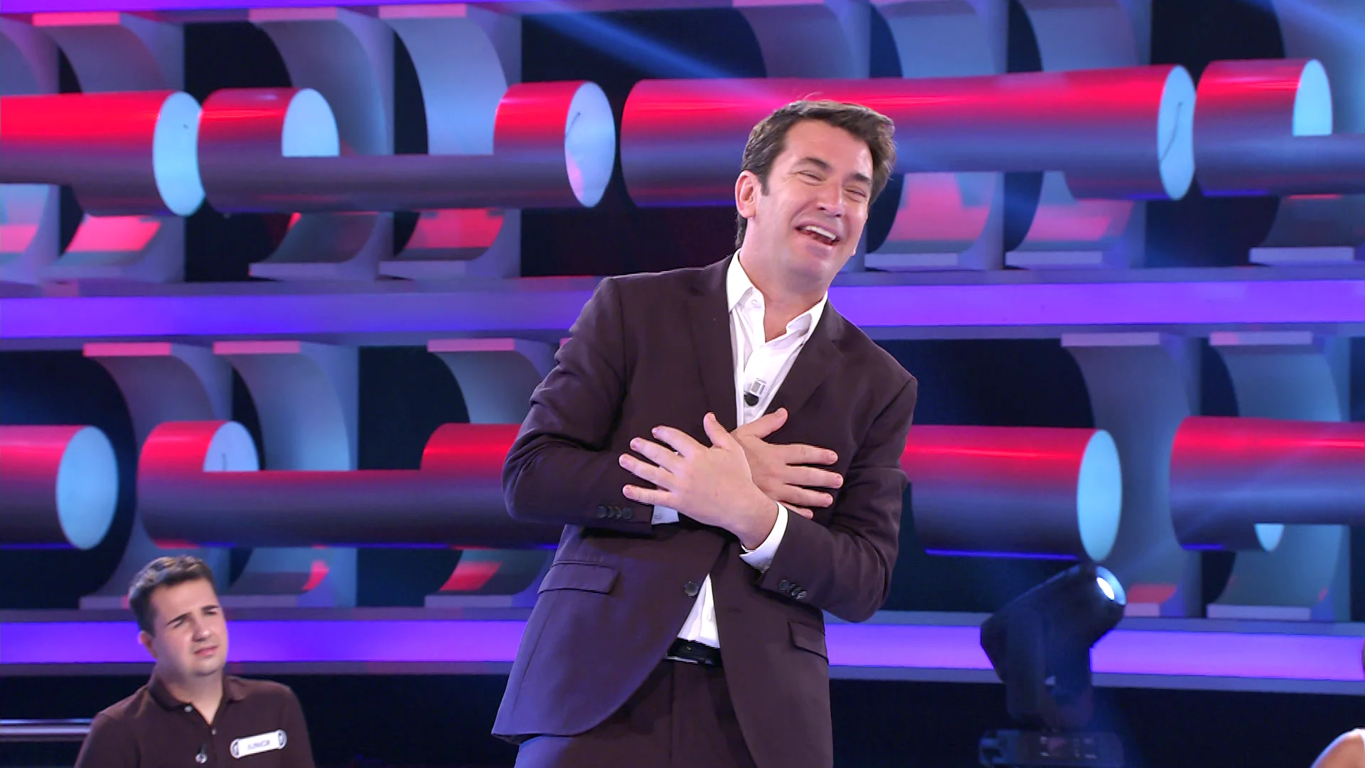 Arturo Valls se emociona al ver a sus padres en ‘¡Ahora caigo!: "¡Gracias papis!" Arturo Valls se emociona al ver a sus padres en ‘¡Ahora caigo!: "¡Gracias papis!"