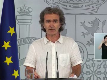 "Fernando Simón: "Los datos totales de fallecidos por coronavirus se van a actualizar una vez a la semana y será en breve"