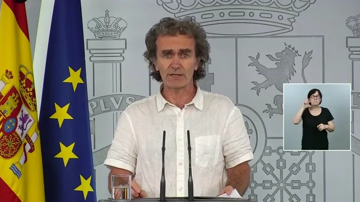 "Fernando Sim&oacute;n: "Los datos totales de fallecidos por coronavirus se van a actualizar una vez a la semana y ser&aacute; en breve"