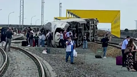 Se inicia la investigación para esclarecer el accidente del Alvia en Zamora Accidente Alvia en Zamora