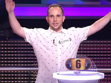 ‘¡Qué bonito es!’, el pegadizo himno de El Torres que aspira a convertirse en muletilla de ‘¡Ahora caigo!’ ‘¡Qué bonito es!’, el pegadizo himno de El Torres que aspira a convertirse en muletilla de ‘¡Ahora caigo!’