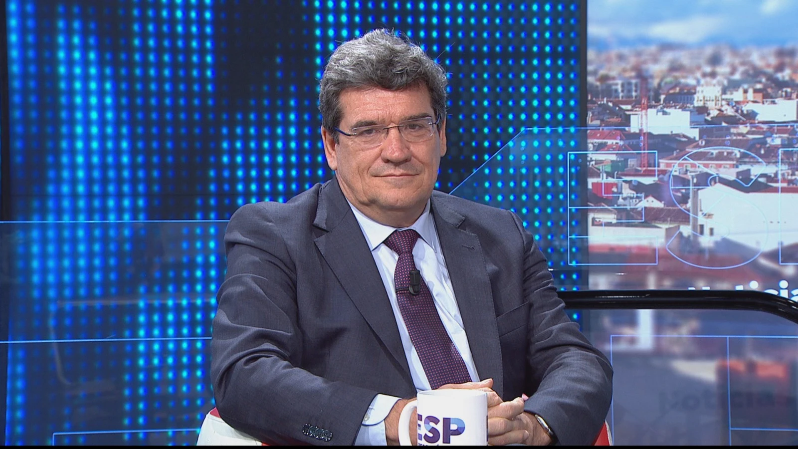 El ministro de Seguridad Social, Inclusi&oacute;n y Migraciones, Jos&eacute; Luis Escriv&aacute;, en Espejo P&uacute;blico