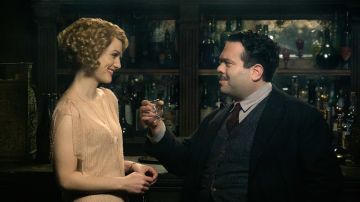 Alison Sudol y Dan Fogler en 'Animales Fantásticos'
