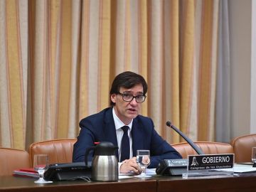 El ministro de Sanidad, Salvador Illa, durante su comparecencia en la Comisión correspondiente del Congreso