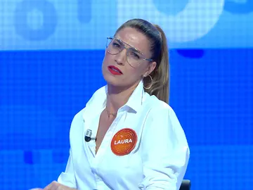 Laura Sánchez, pura sensualidad con su ritual en ‘Pasapalabra’: “Es tu momento, márcalo bien” Laura Sánchez, pura sensualidad con su ritual en ‘Pasapalabra’: “Es tu momento, márcalo bien”