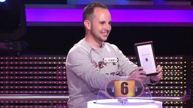 ¡Qué bonito! El Torres, emocionado al recoger un premio muy especial de ‘¡Ahora caigo!’