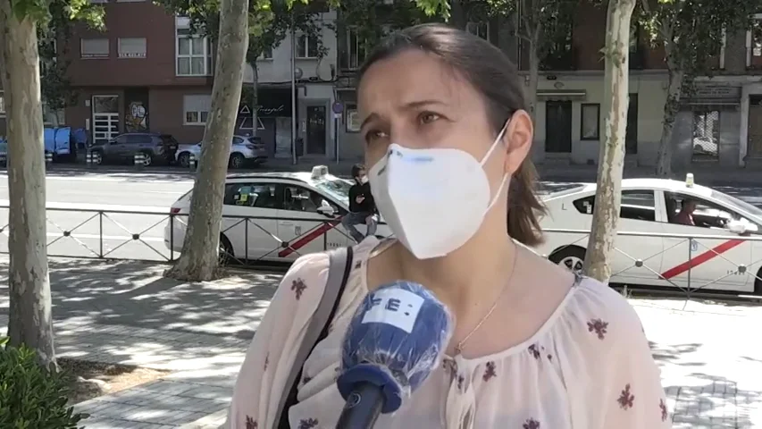 La portavoz de un sindicato médico sobre los contagios del Gregorio Marañón: "No es momento de reuniones y los sanitarios deben dar ejemplo" La portavoz de un sindicato médico sobre los contagios del Gregorio Marañón: "No es momento de reuniones y los sanitarios deben dar ejemplo"