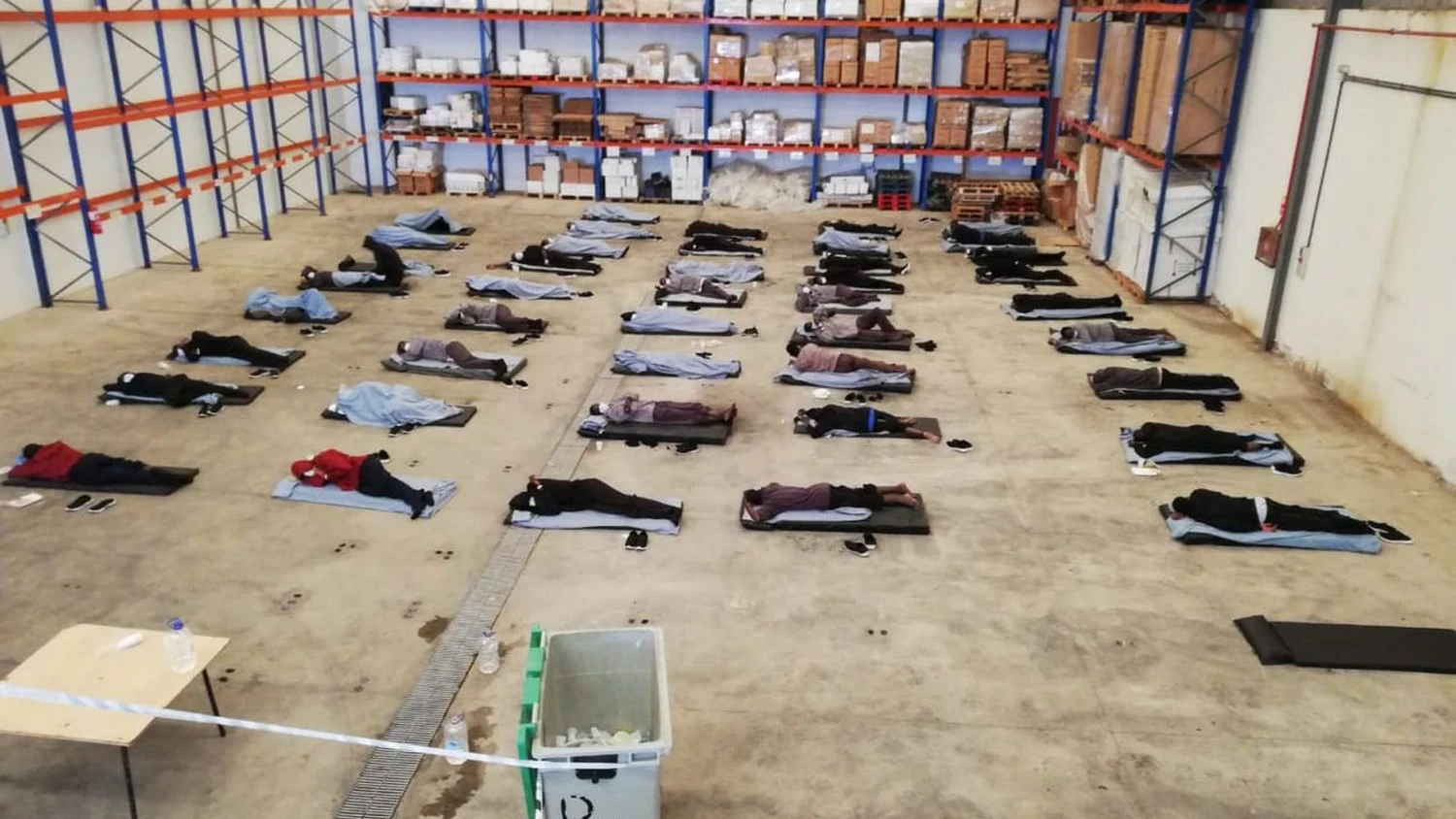Llegada de inmigrantes a Canarias. La tragedia de la inmigración durante la pandemia de coronavirus Llegada de inmigrantes a Canarias. La tragedia de la inmigración durante la pandemia de coronavirus