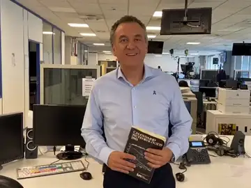 Roberto Brasero explica cómo será el eclipse lunar de este viernes 5 de junio Roberto Brasero explica cómo será el eclipse lunar de este viernes 5 de junio