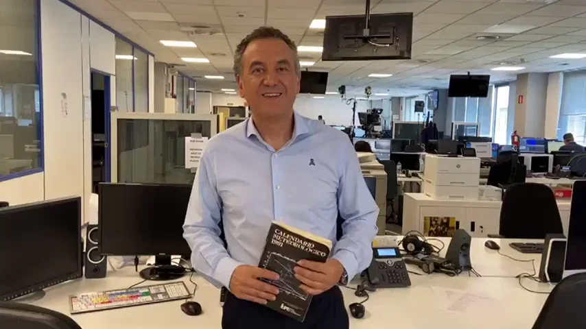 Roberto Brasero explica cómo será el eclipse lunar de este viernes 5 de junio Roberto Brasero explica cómo será el eclipse lunar de este viernes 5 de junio