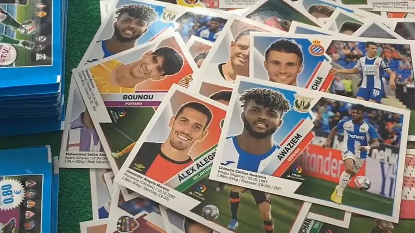 Los cromos deportivos regresan con fuerza de la mano de los youtubers y las apuestas