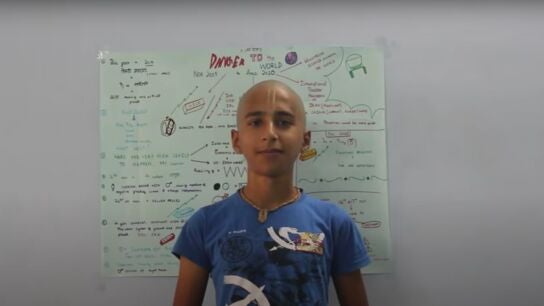 El joven Abhigya Anand, en un v&iacute;deo de Youtube