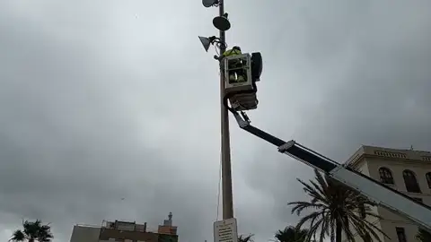 Barcelona instala videosensores para controlar el aforo de las playas Barcelona instala videosensores para controlar el aforo de las playas