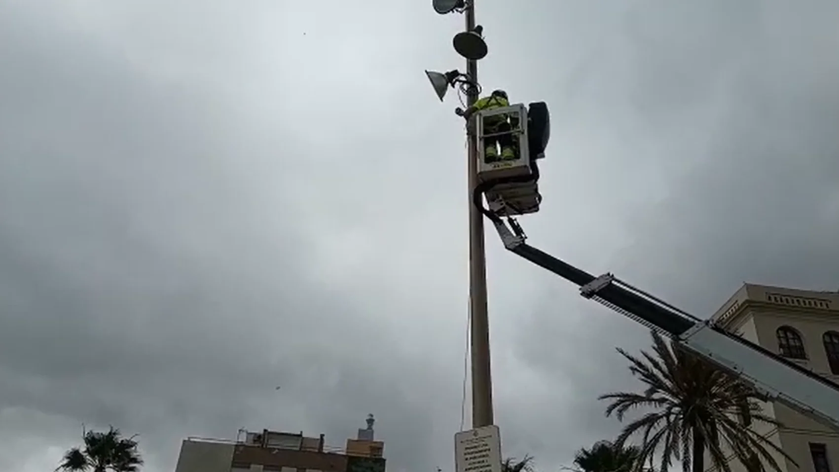 Barcelona instala videosensores para controlar el aforo de las playas Barcelona instala videosensores para controlar el aforo de las playas