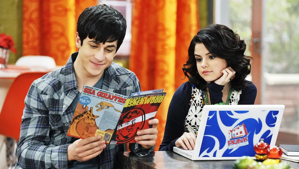 David Henrie y Selena Gomez en 'Los magos de Waverly Place'