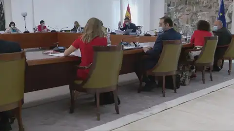 Consejo de Ministros presencial Con mascarillas