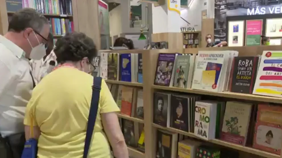 Librer&iacute;as reabiertas en la crisis del coronavirus