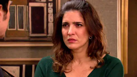 Irene rechaza y desprecia a Armando tras sus falsas palabras Irene rechaza y desprecia a Armando tras sus falsas palabras