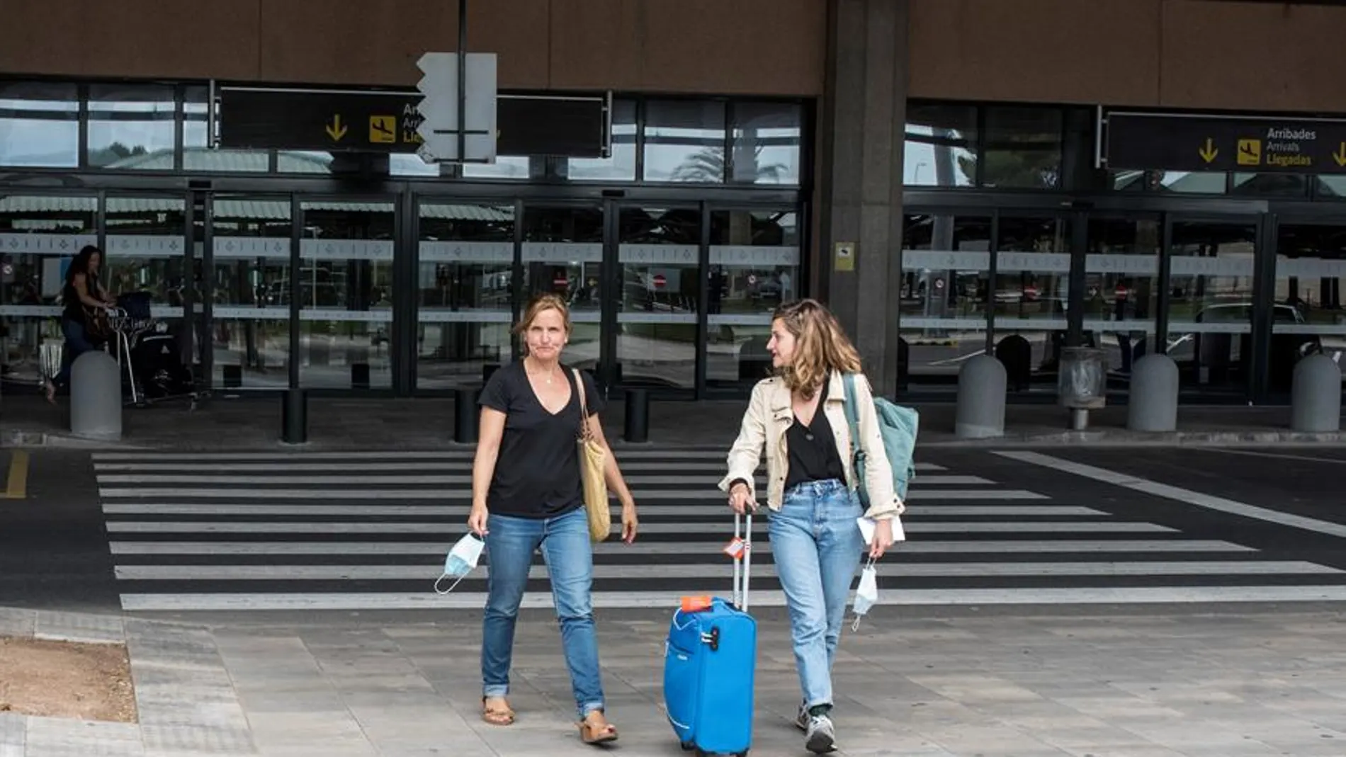 Más de 4.000 turistas alemanes llegarán a Baleares dos semanas antes de la reapertura de fronteras tras el coronavirus Más de 4.000 turistas alemanes llegarán a Baleares dos semanas antes de la reapertura de fronteras tras el coronavirus