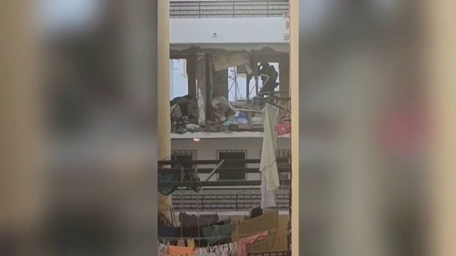 Una explosión de gas en Torre del Mar deja una fallecida y un herido grave