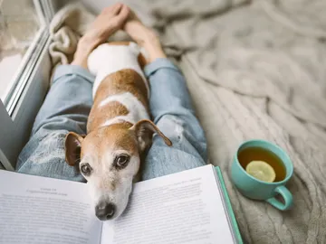 Relajada en casa Relajada en casa