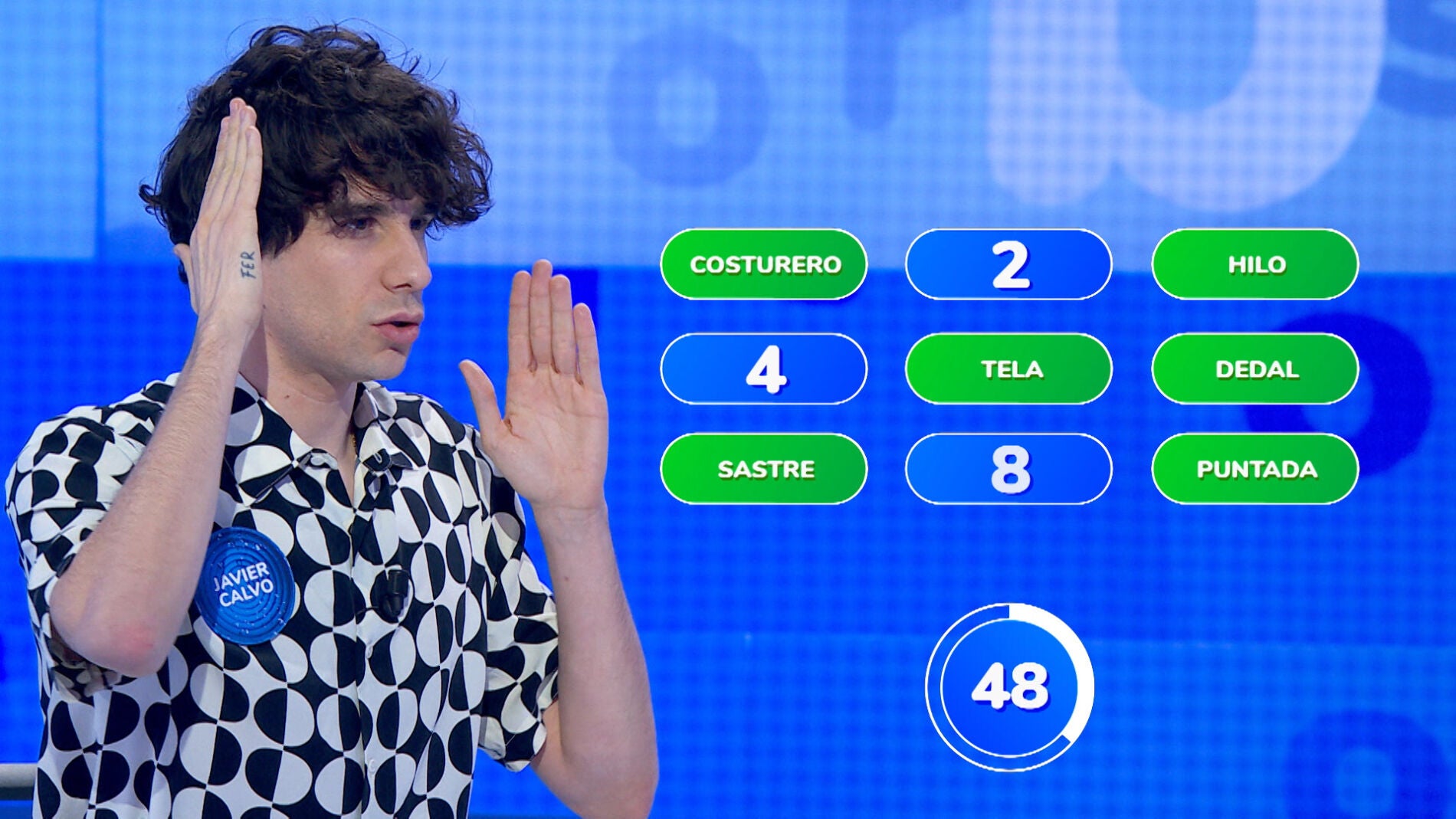 &ldquo;&iexcl;Hasta luego, Mari Carmen!&rdquo;, Roberto Leal se rinde ante la espectacular jugada de Javier Calvo en &lsquo;&iquest;D&oacute;nde est&aacute;n?&rsquo;