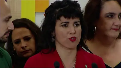 La líder de Adelante Andalucía, Teresa Rodríguez, quiere quitar las estatuas de Cristóbal Colón y de todos los esclavistas La líder de Adelante Andalucía, Teresa Rodríguez, quiere quitar las estatuas de Cristóbal Colón y de todos los esclavistas