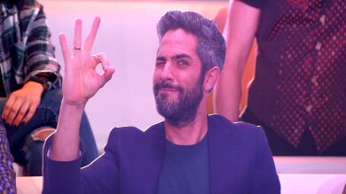 La genial broma de Arturo Valls con Roberto Leal en un tenso duelo en ‘¡Ahora caigo!’ 