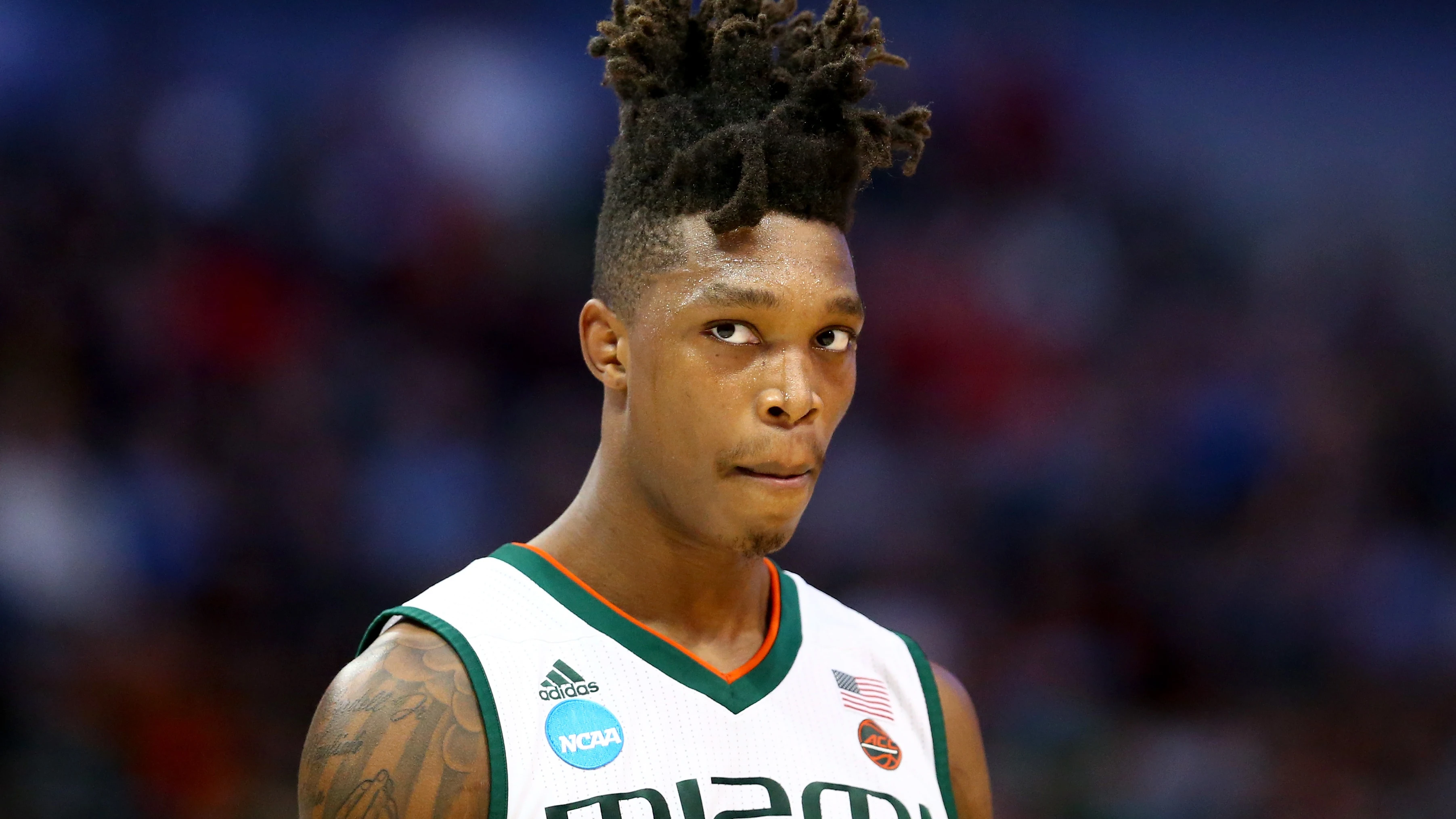 Lonnie Walker IV, jugador de los Spurs Lonnie Walker IV, jugador de los Spurs