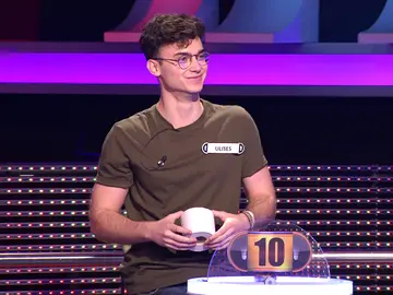 El temido reto viral de Ulises a Arturo Valls con un rollo de papel higiénico en ‘¡Ahora caigo!’ El temido reto viral de Ulises a Arturo Valls con un rollo de papel higiénico en ‘¡Ahora caigo!’