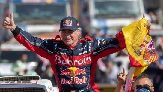 Carlos Sainz, tras su &uacute;ltima victoria en el Dakar