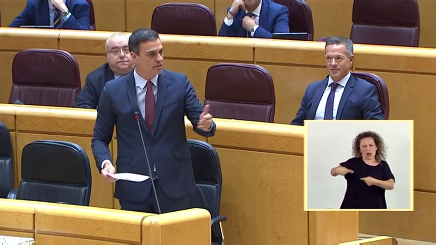 Pedro S&aacute;nchez y Pablo Casado hablan de pactos para superar el coronavirus sin olvidar los reproches