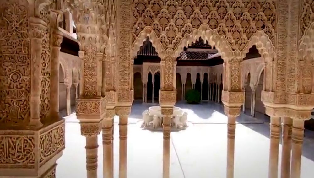 Reabre la Alhambra de Granada tras permanecer tres meses cerrada por el coronavirus 