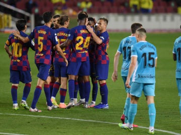 El Barcelona celebra el gol de Ansu Fati al Leganés