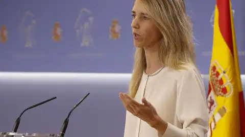 Álvarez de Toledo dispuesta a llevar al Constitucional su rifirrafe con Pablo Iglesias Crispación política