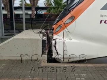 Al menos 15 heridos al chocar un tren de Cercanías contra un muro en Mataró