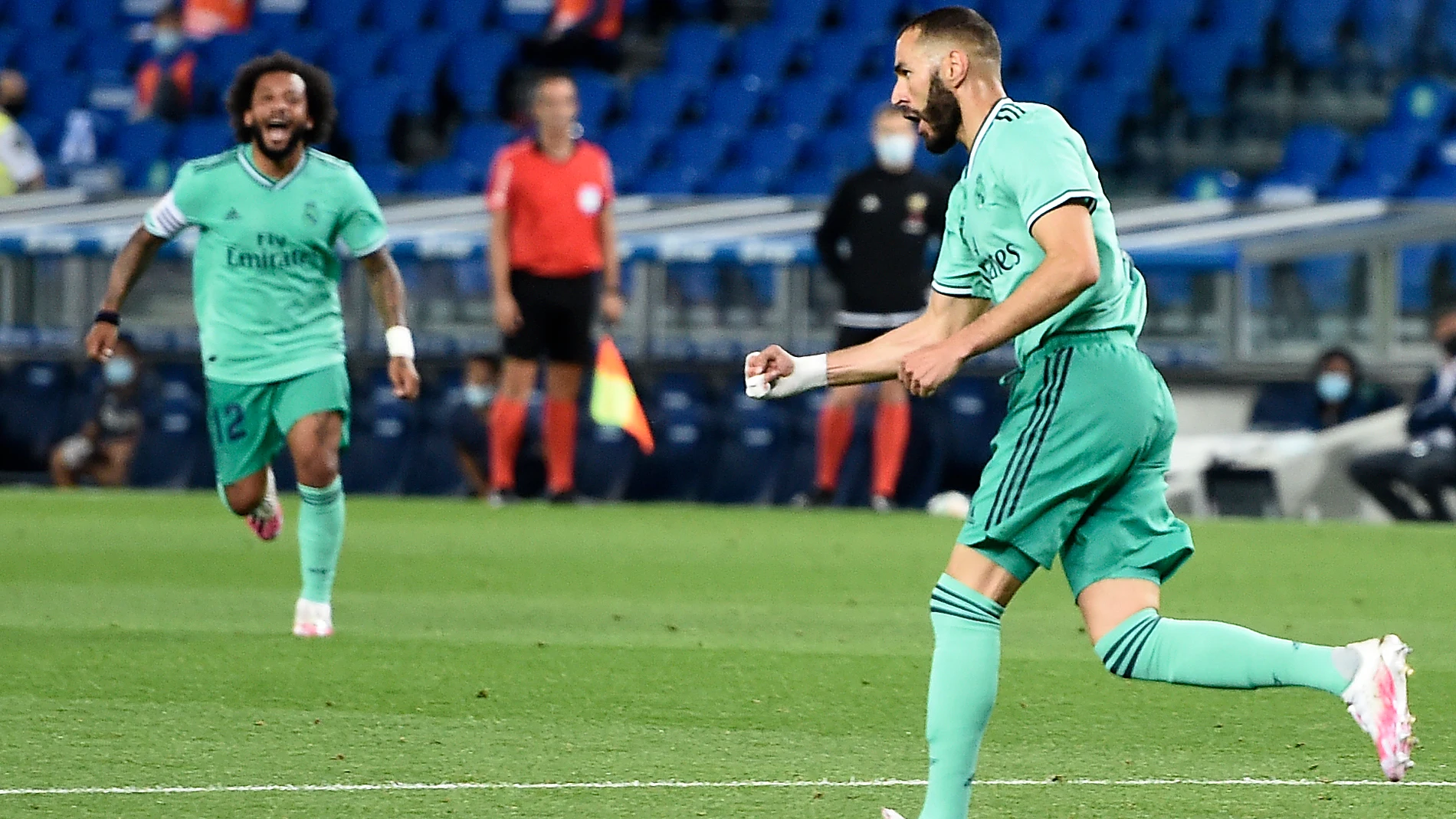 El Real Madrid derrota a la Real Sociedad en Anoeta y depende sí mismo para ganar LaLiga El Real Madrid derrota a la Real Sociedad en Anoeta y depende sí mismo para ganar LaLiga