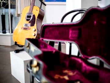La guitarra de Kurt Cobain subastada por seis millones de euros