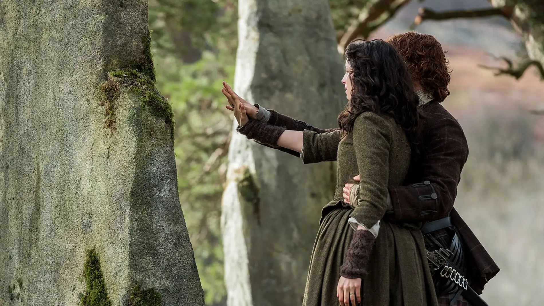 Sam Heughan y Caitriona Balfe como Jamie y Claire en 'Outlander'