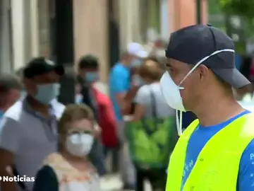 Intermon Oxfam calcula que el número de pobres en España crecerá en 700.000 personas tras la pandemia del coronavirus Intermon Oxfam calcula que el número de pobres en España crecerá en 700.000 personas tras la pandemia del coronavirus