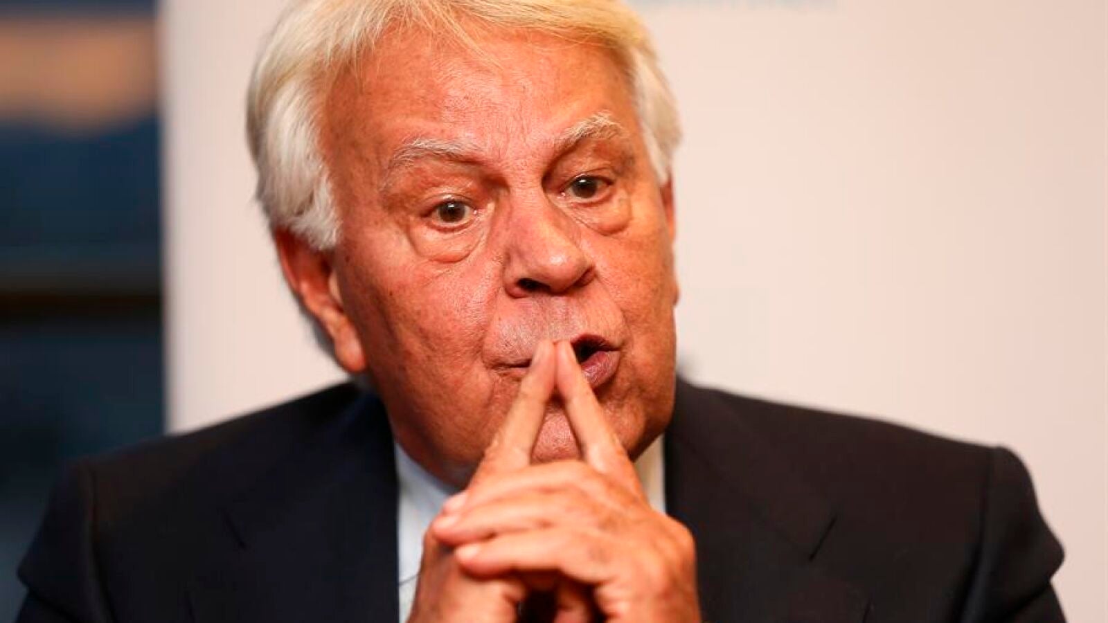 Felipe González siente 