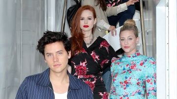 'Riverdale': Madelaine Petsch, Cole Sprouse y Lili Reinhart